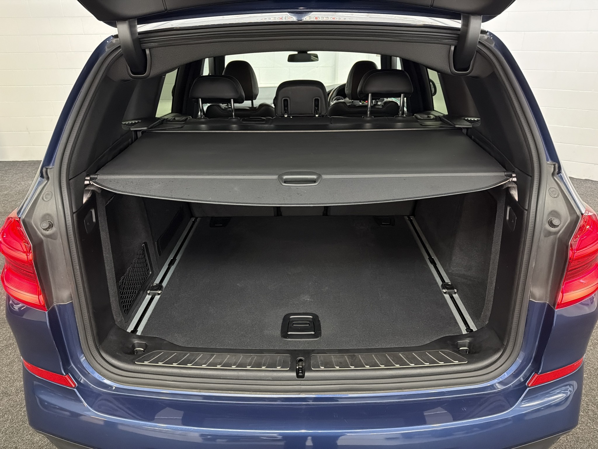 BMW X3 X30i 2.0Pt/4Wd/8At