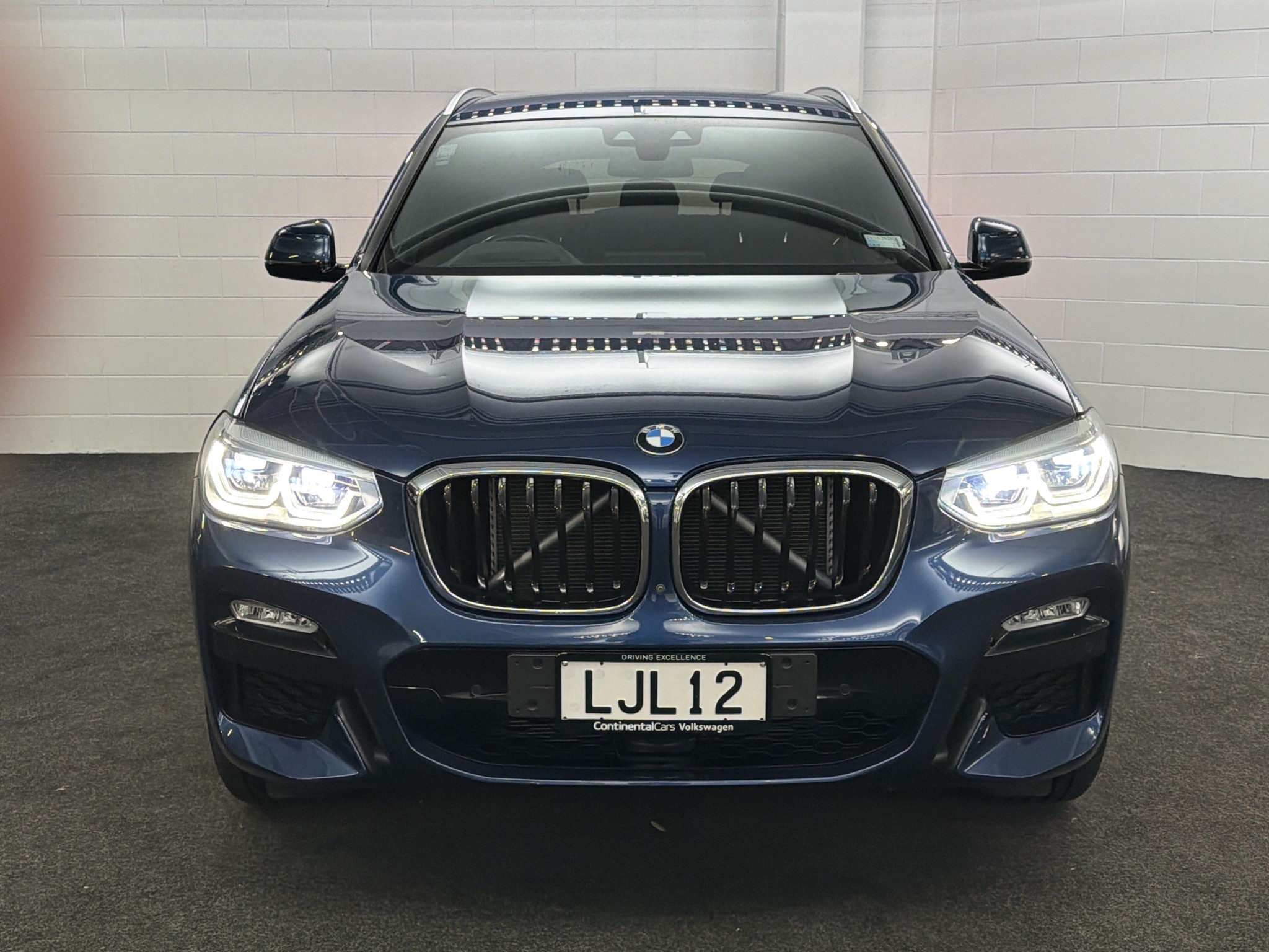BMW X3 X30i 2.0Pt/4Wd/8At