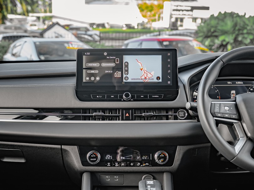 2026 Mitsubishi Outlander 15