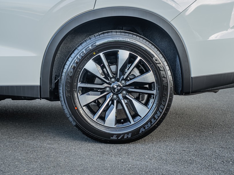2026 Mitsubishi Outlander 7