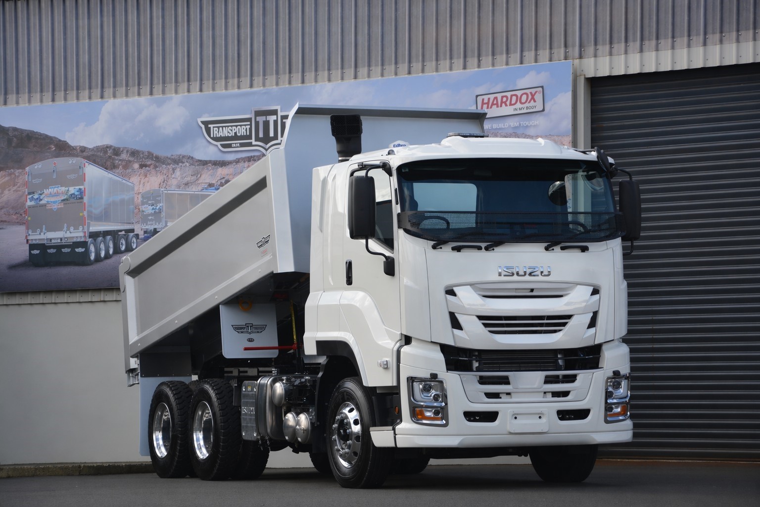 2026 Isuzu CYZ460 Manual
