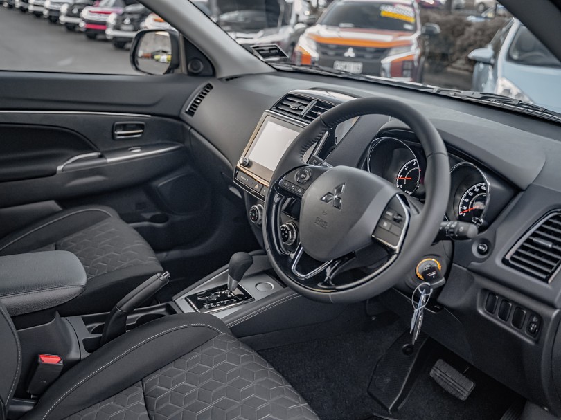 2026 Mitsubishi ASX 9