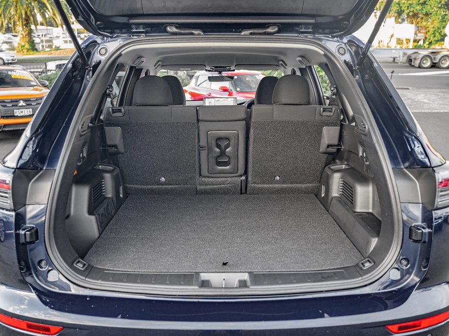 2026 Mitsubishi Outlander 18