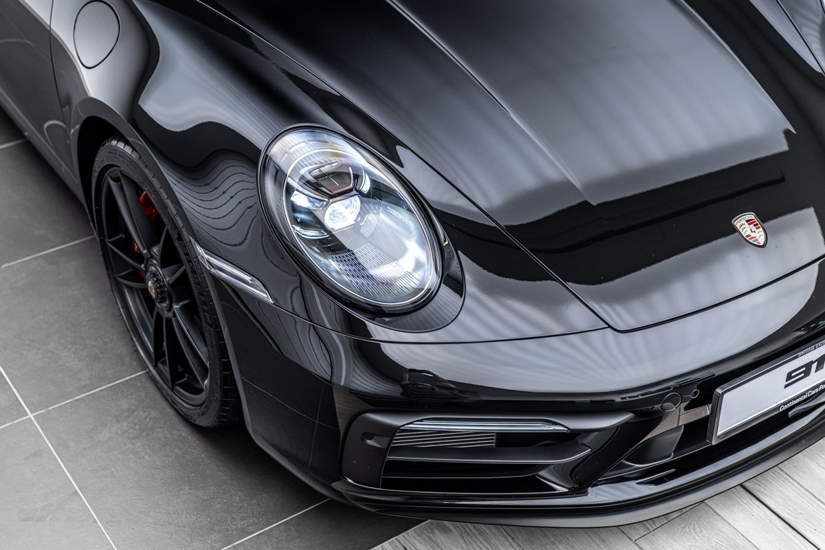 Porsche 911 Carrera GTS Coupe (992)