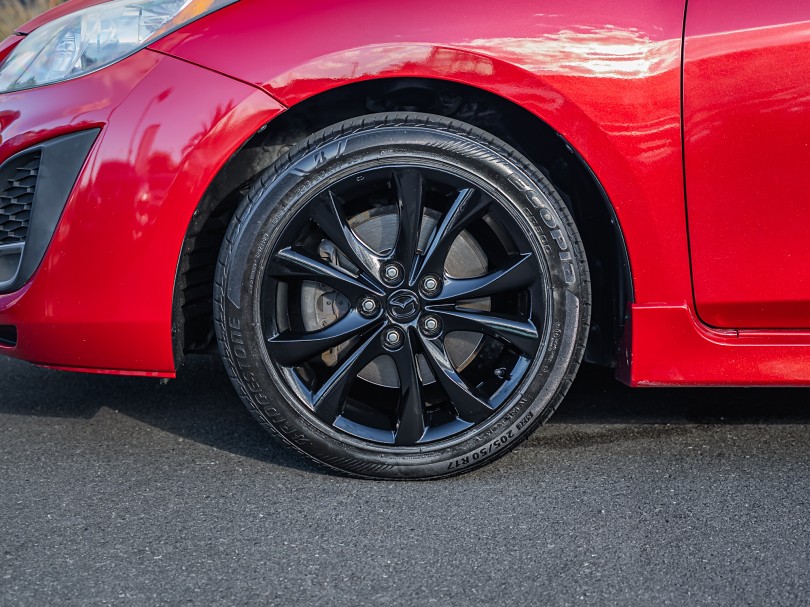 2010 Mazda 3 6
