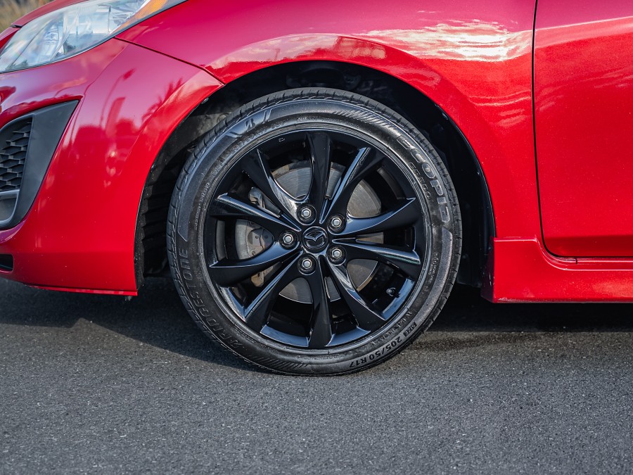2010 Mazda 3 6