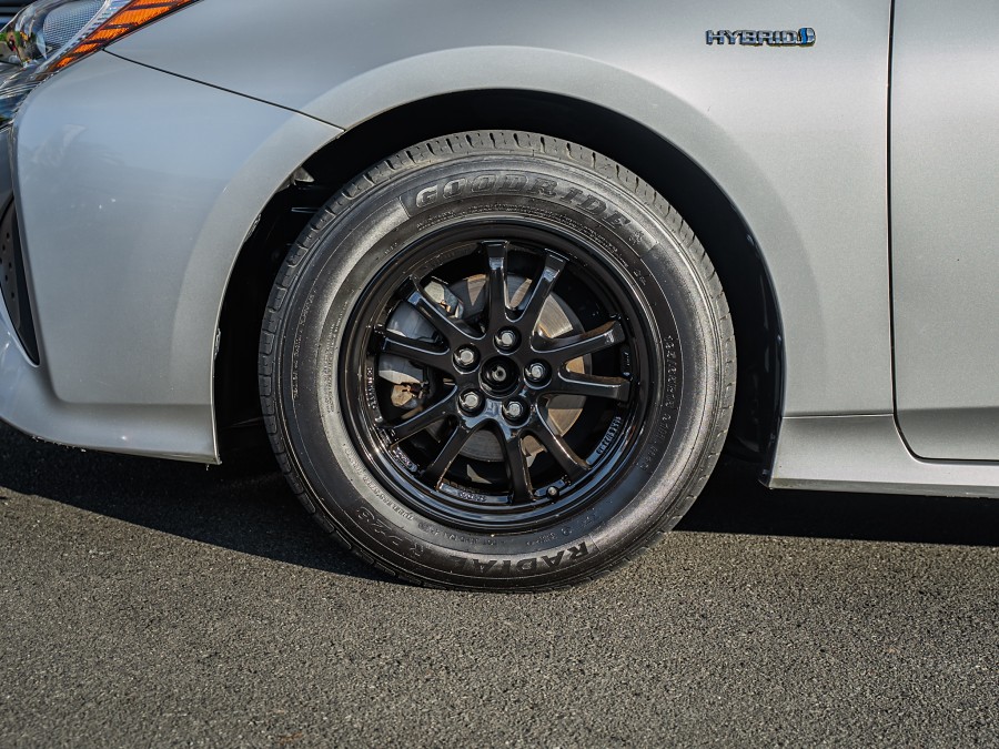 2016 Toyota Prius 6