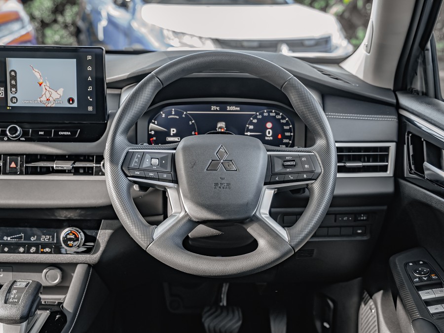 2026 Mitsubishi Outlander 11