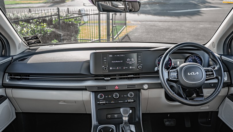 2023 Kia Carnival 10
