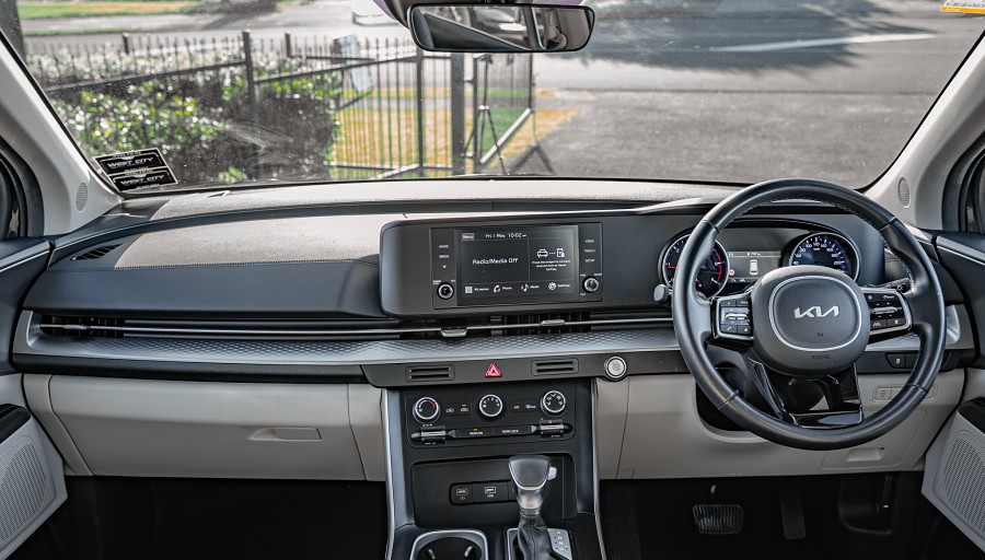 2023 Kia Carnival 10