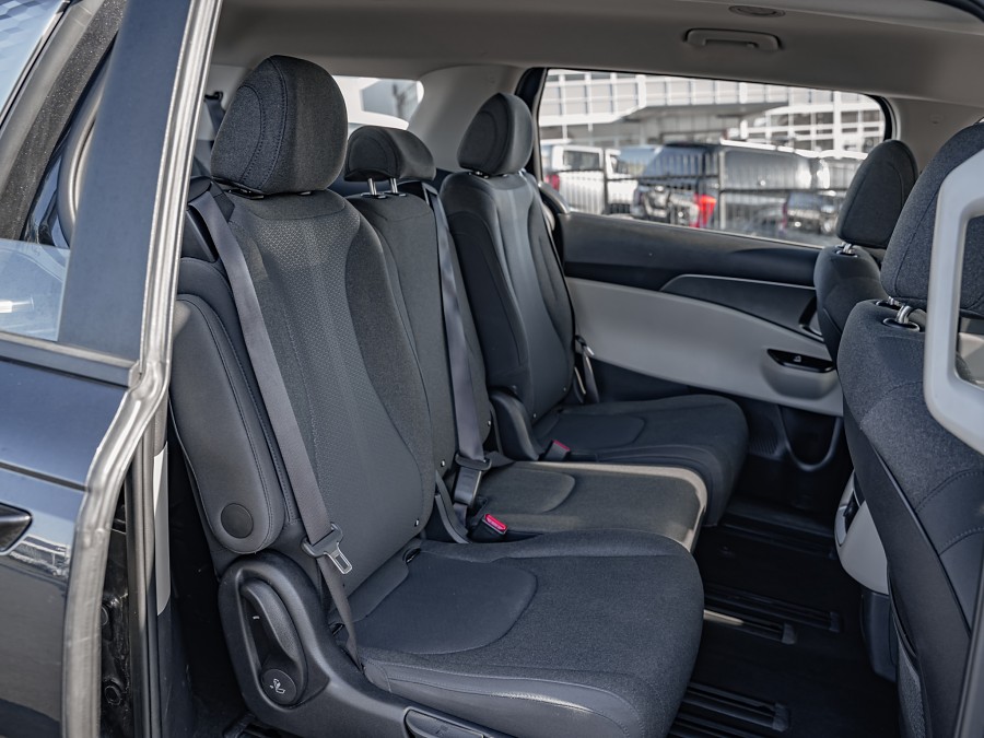 2023 Kia Carnival 17