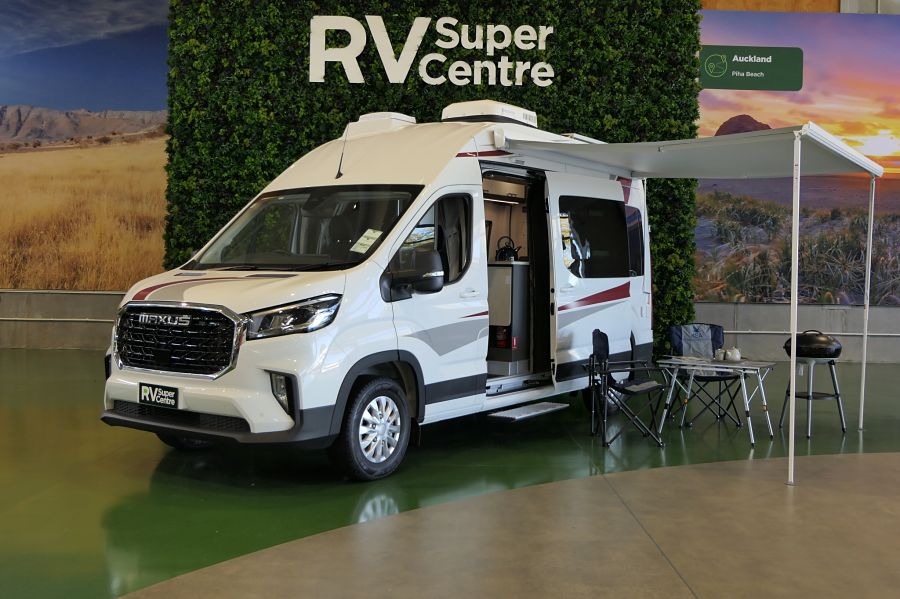 2026 Maxus RV Traveler 9 | RV Super Centre