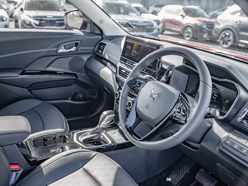 2026 Mahindra XUV3XO 9