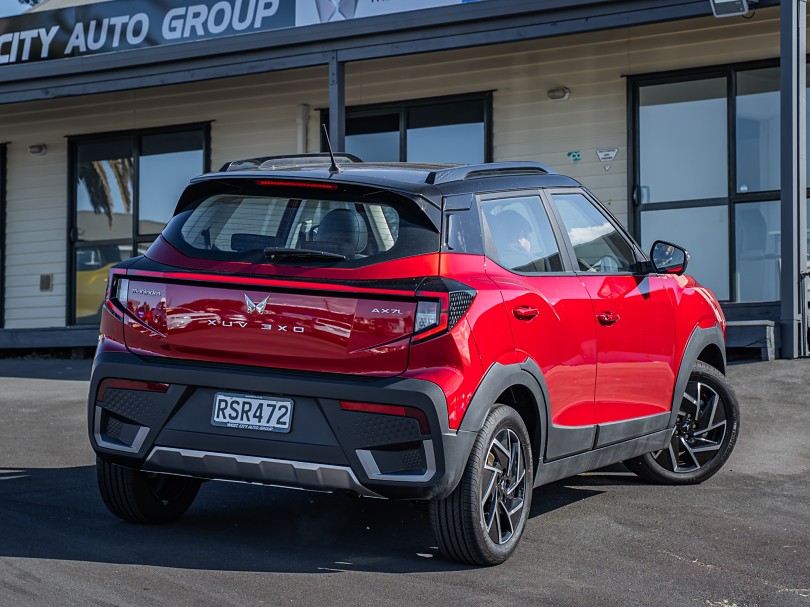 2026 Mahindra XUV3XO 2