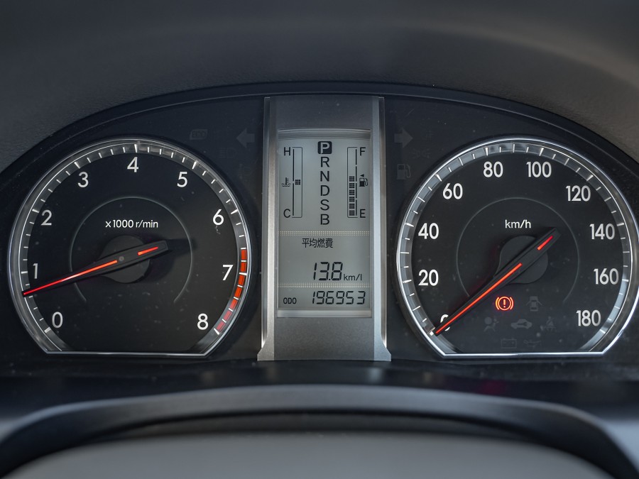 2011 Toyota Premio 12