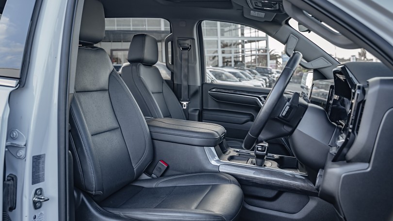 2023 Chevrolet Silverado 5