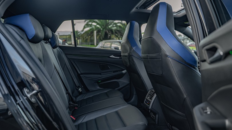 2022 Volkswagen Golf 17