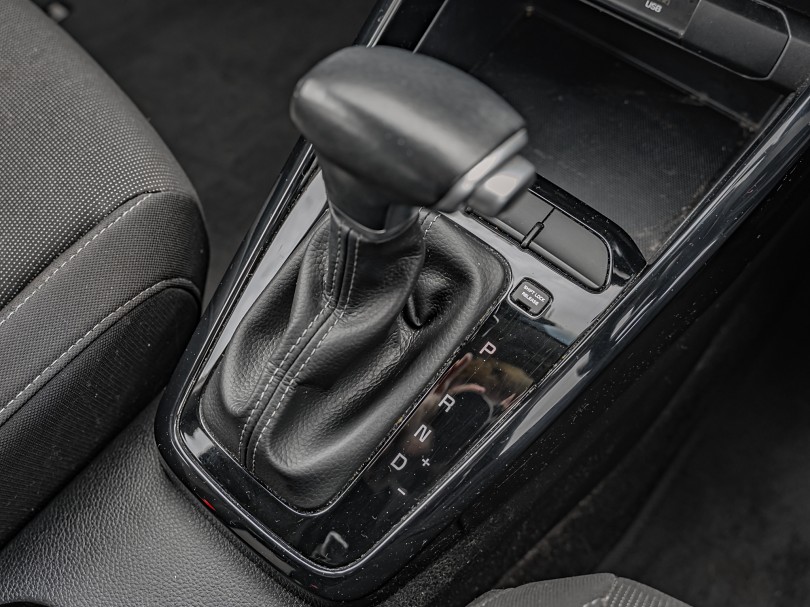 2017 Kia Rio 16
