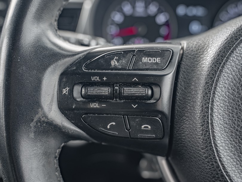 2017 Kia Rio 13
