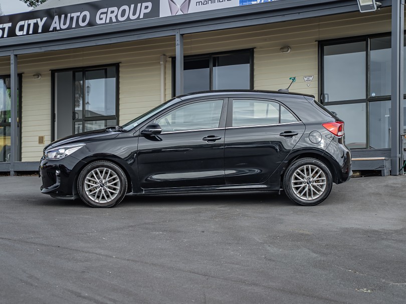 2017 Kia Rio 5