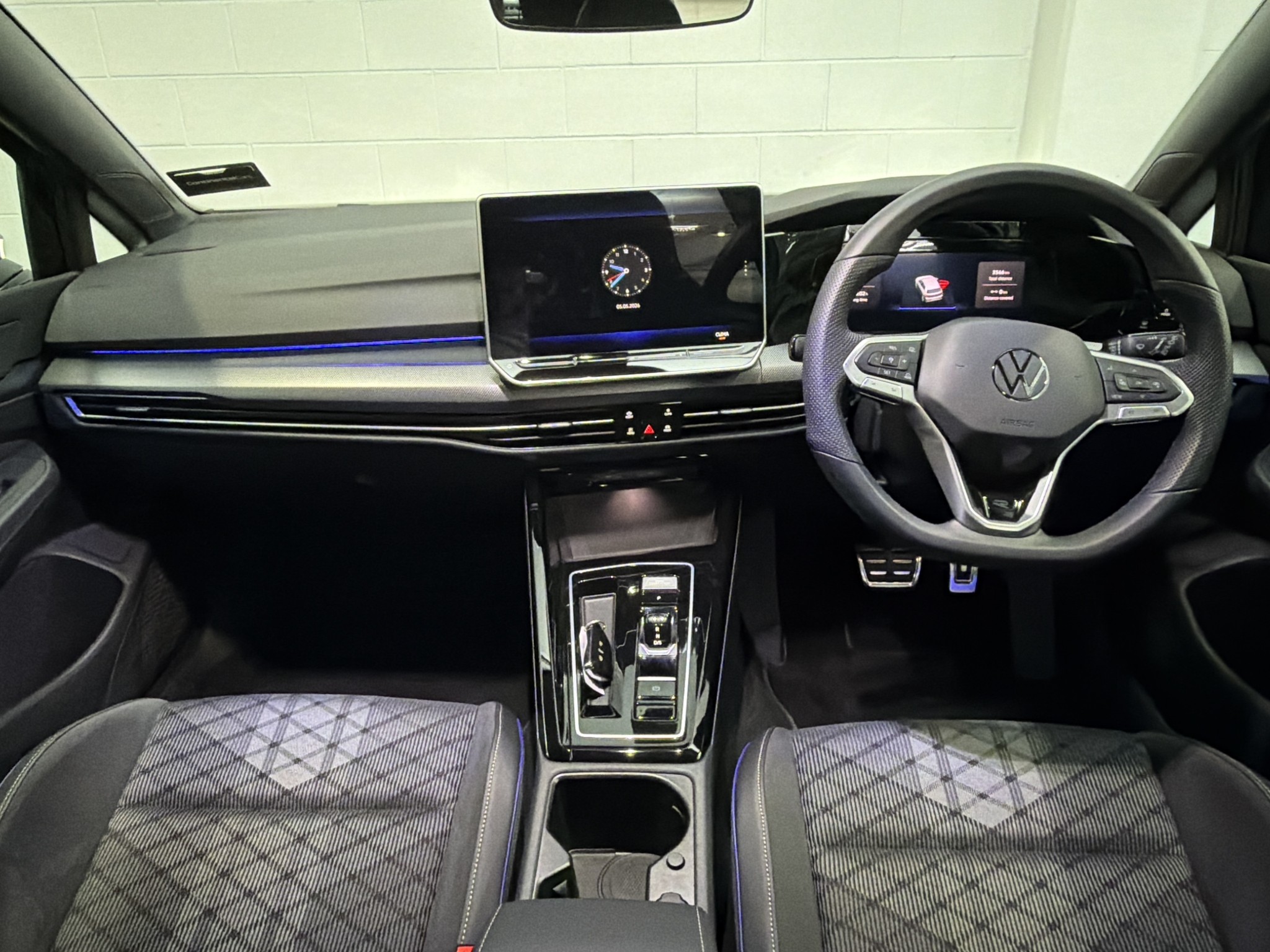 Volkswagen Golf 8.5 R-LINE