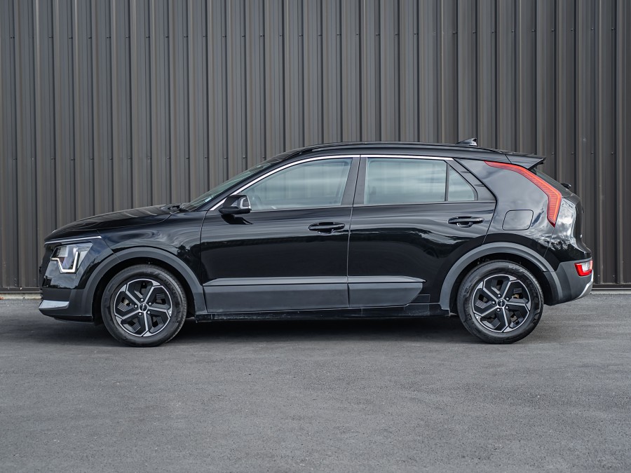 2023 Kia Niro 5