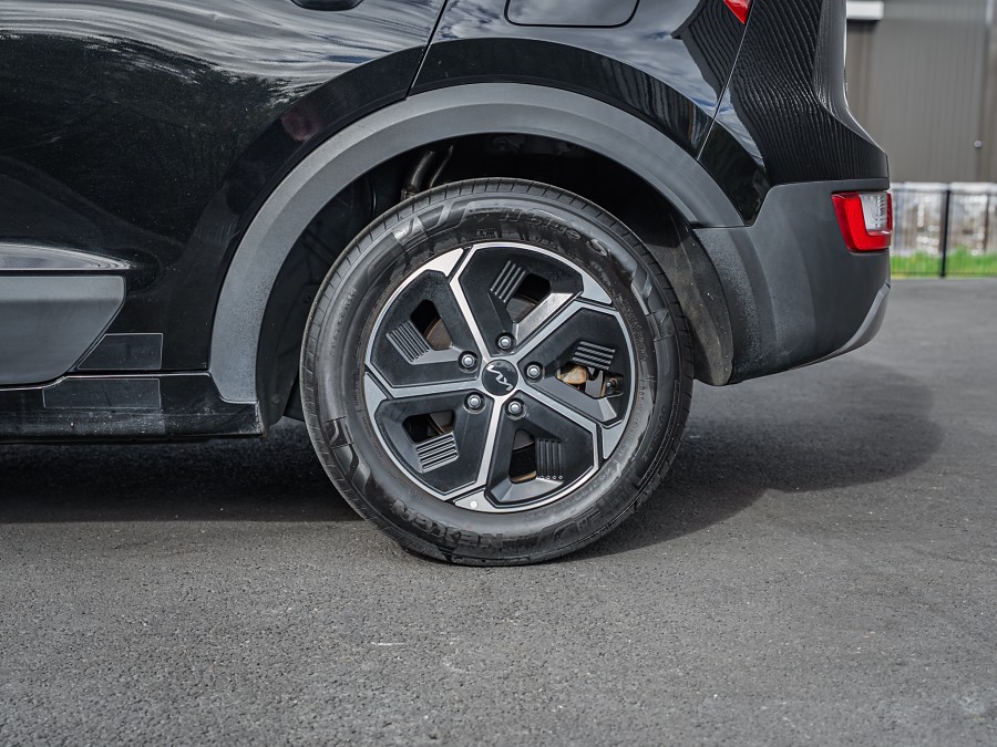2023 Kia Niro 7