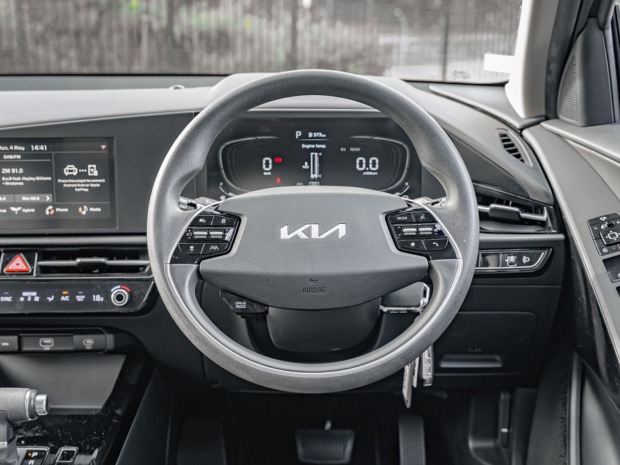 2023 Kia Niro 11