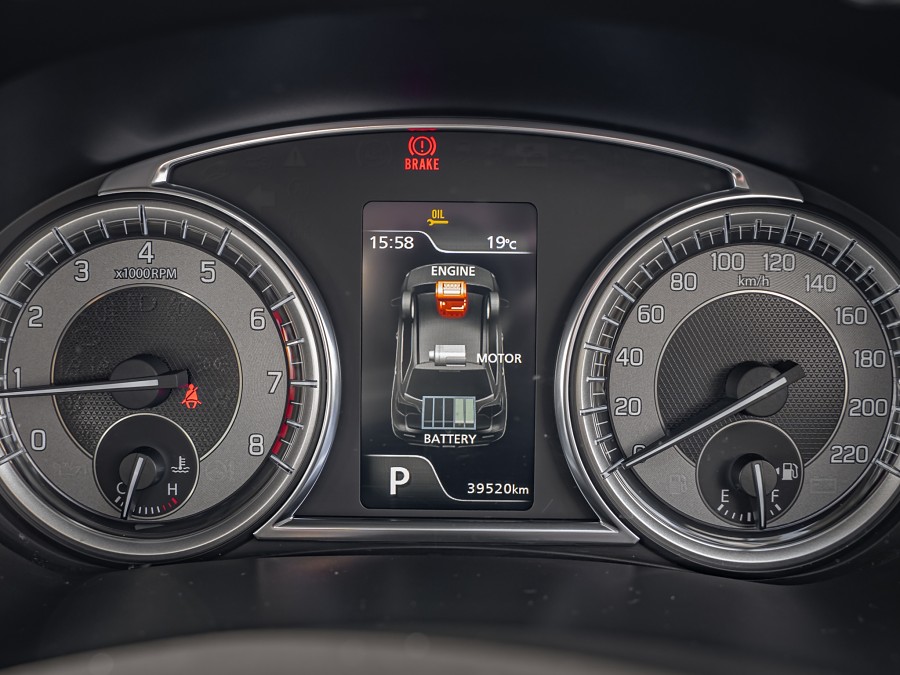 2023 Suzuki Vitara 12