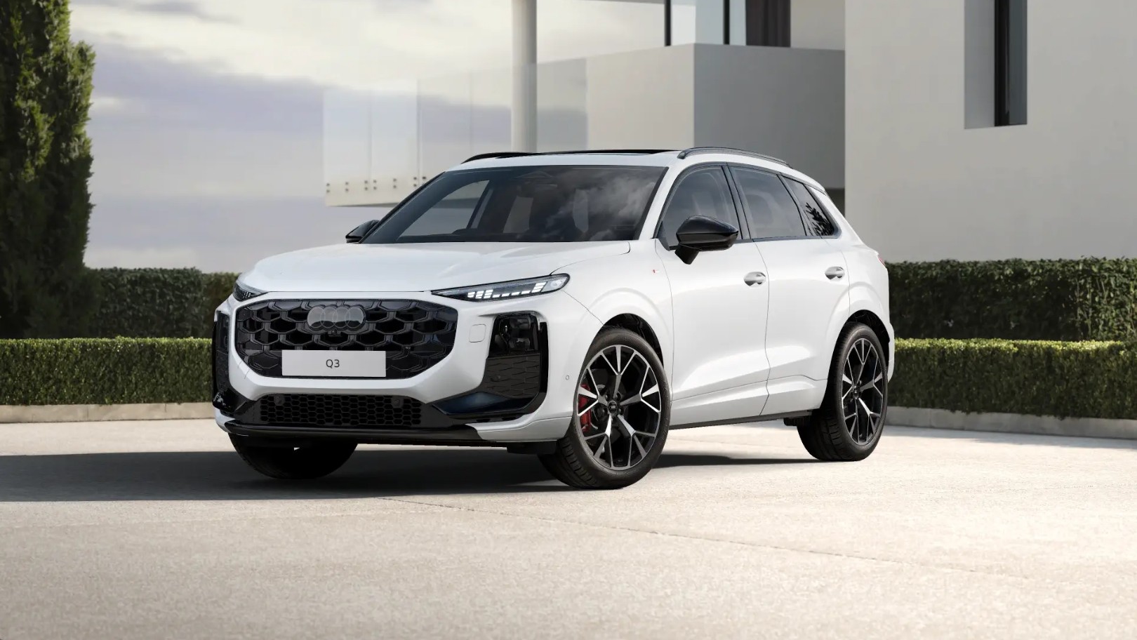 Audi Q3 SUV TFSI quattro 195 kW