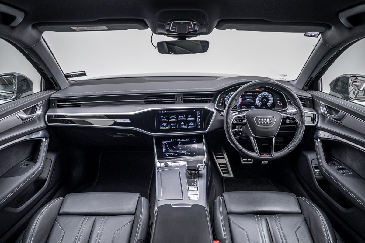 Audi A6 SEDAN 55 TFSI QUATTRO