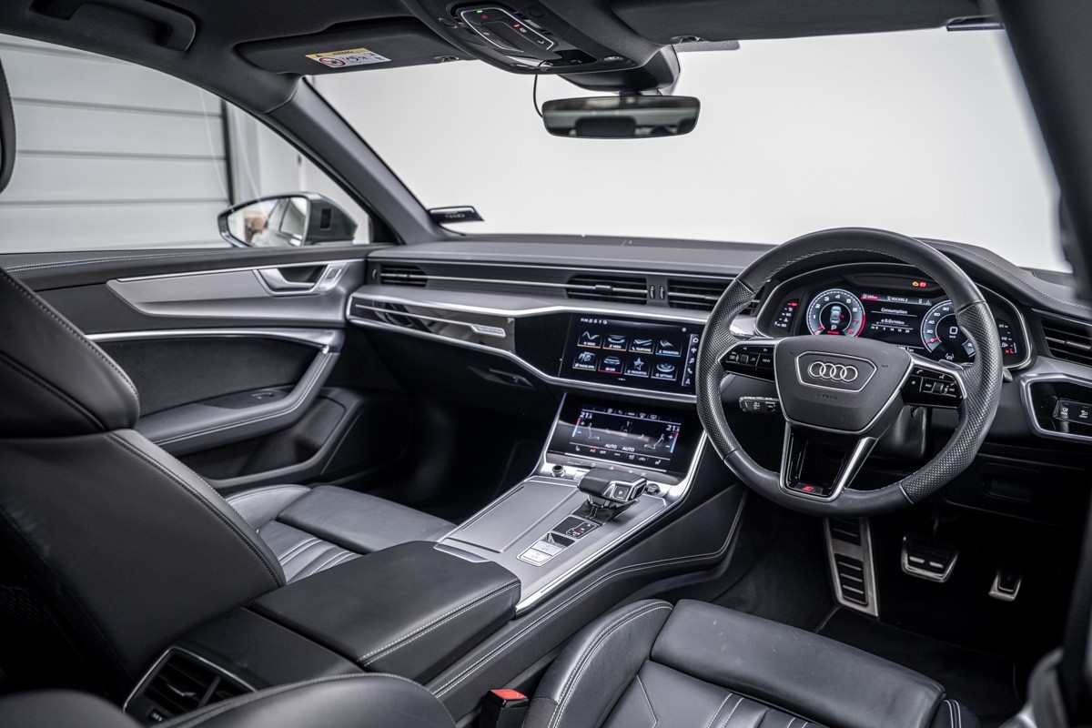 Audi A6 SEDAN 55 TFSI QUATTRO