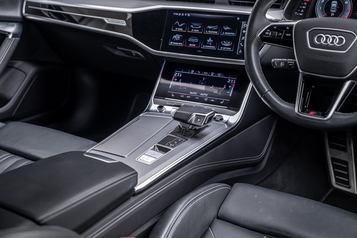 Audi A6 SEDAN 55 TFSI QUATTRO