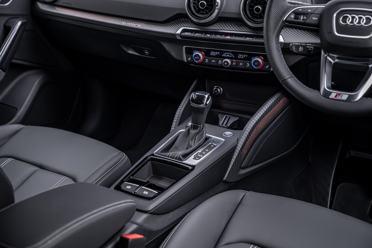 Audi Q2 40 TFSI QUATTRO S LINE