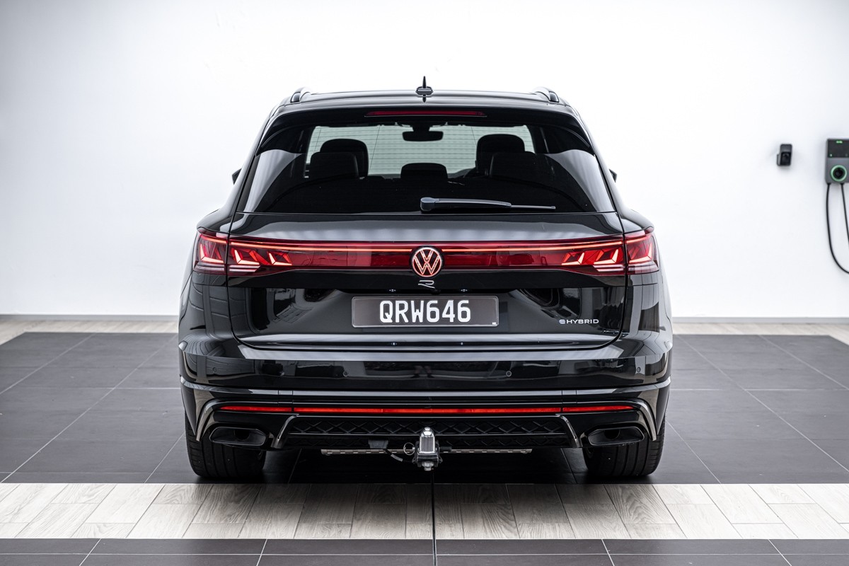 Volkswagen Touareg R Petrol PHEV 340kw