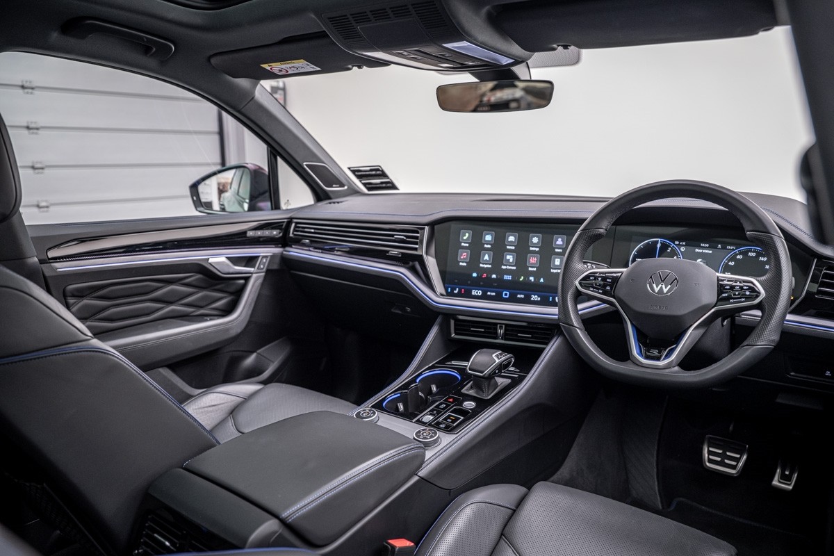 Volkswagen Touareg R Petrol PHEV 340kw