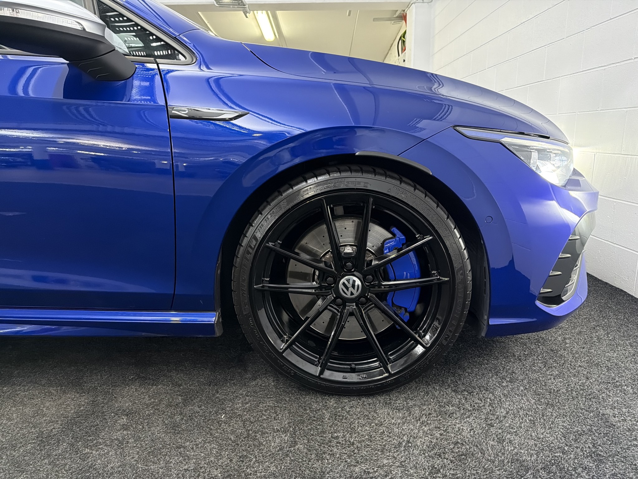 Volkswagen Golf R DSG