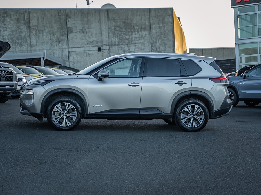 2023 Nissan X-Trail 5