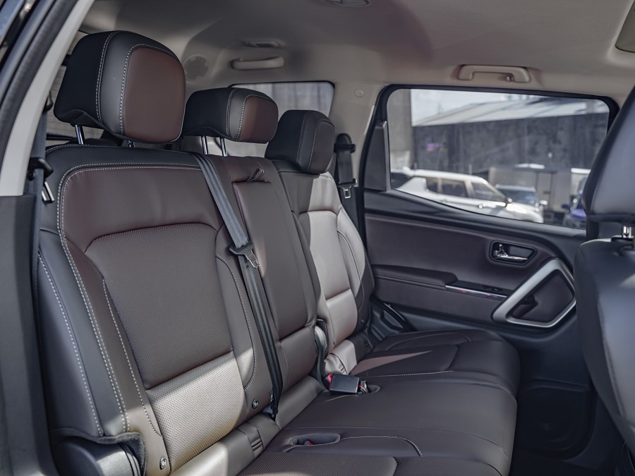 2026 Mahindra Scorpio 17
