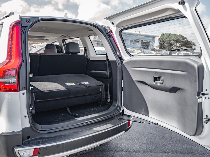 2025 Mahindra Scorpio 19