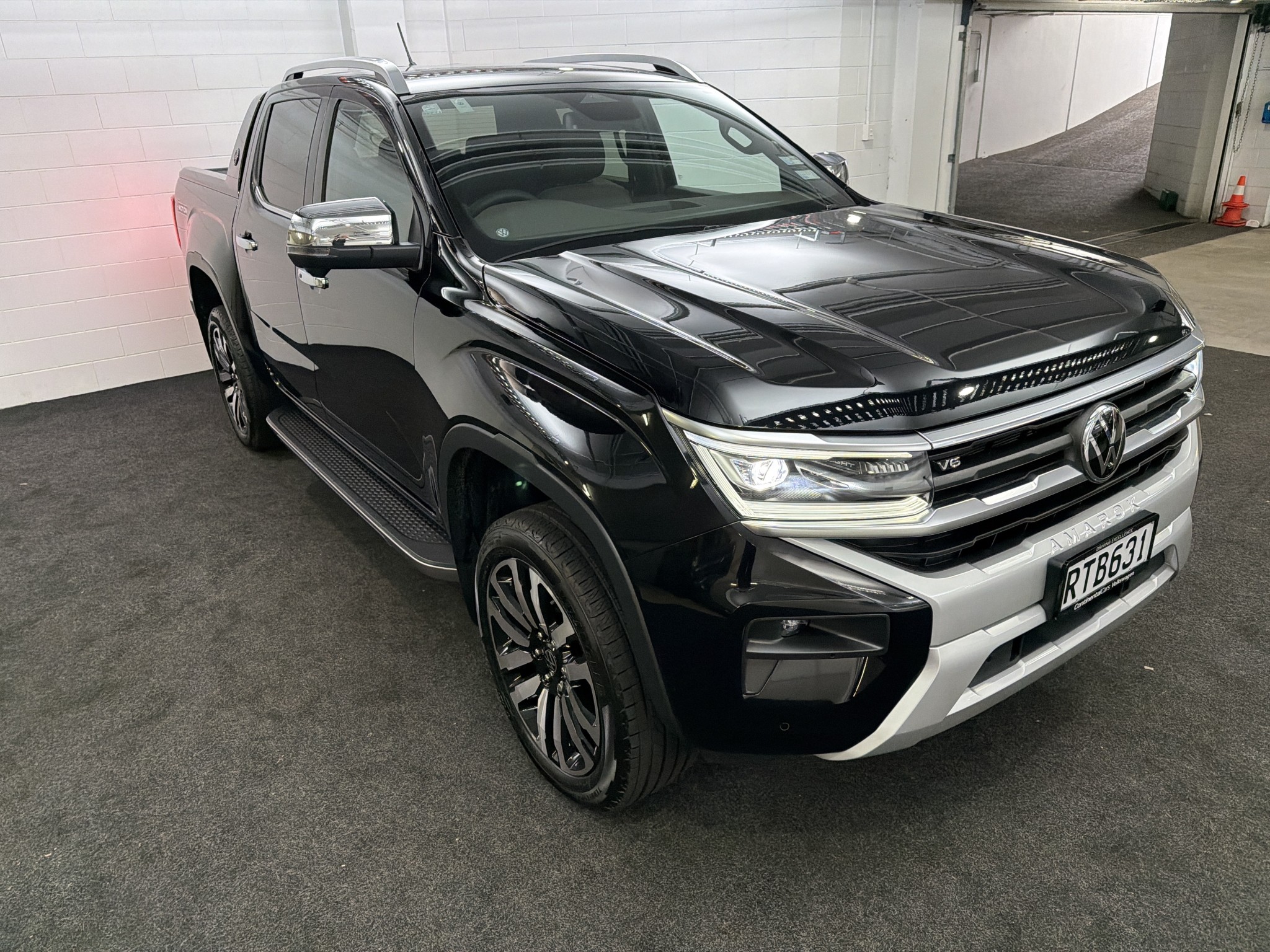 Volkswagen Amarok AVENTURA V6 TURBO 600NM AUTO