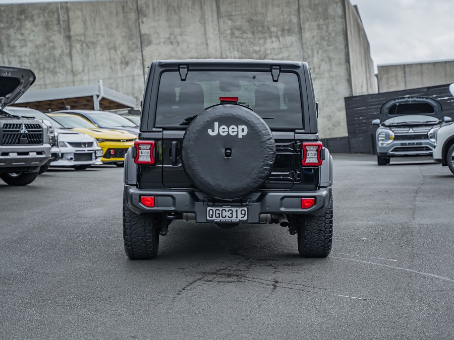 2023 Jeep Wrangler 4
