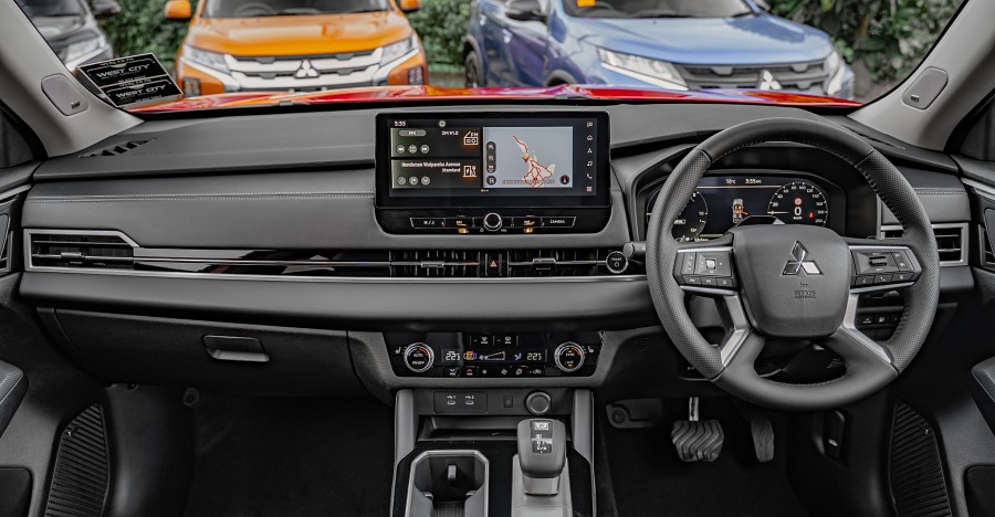 2026 Mitsubishi Outlander 10