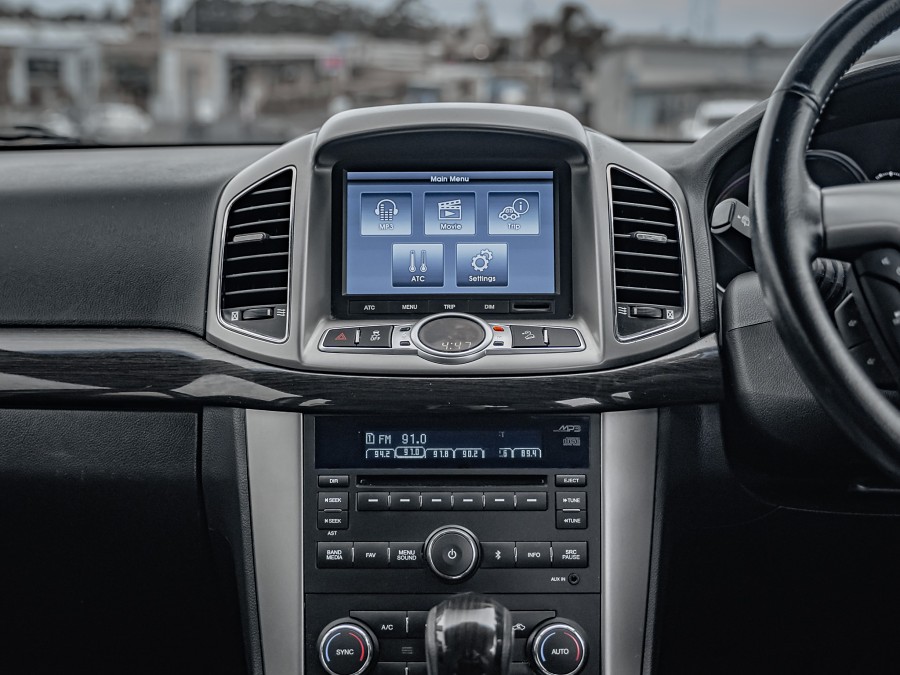 2015 Holden Captiva 15