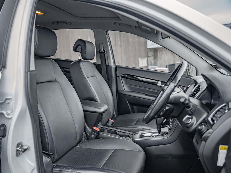 2015 Holden Captiva 8