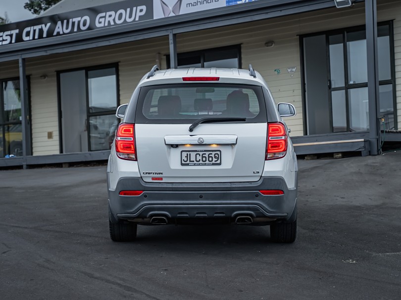 2015 Holden Captiva 4
