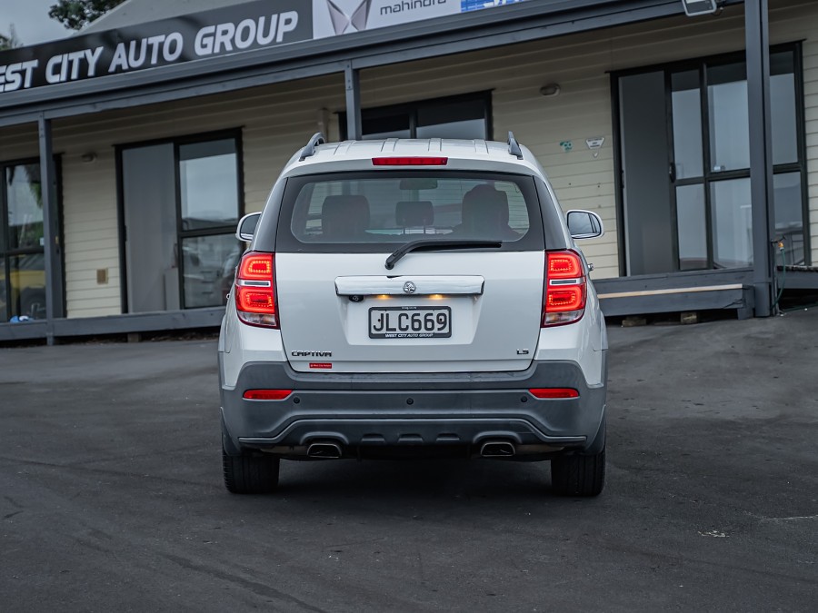 2015 Holden Captiva 4