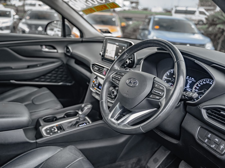 2019 Hyundai Santa Fe 9