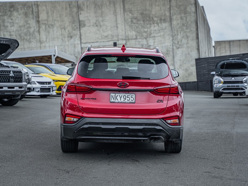 2019 Hyundai Santa Fe 4