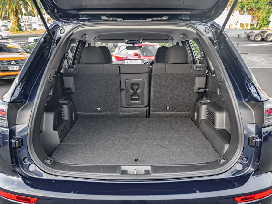 2026 Mitsubishi Outlander 17